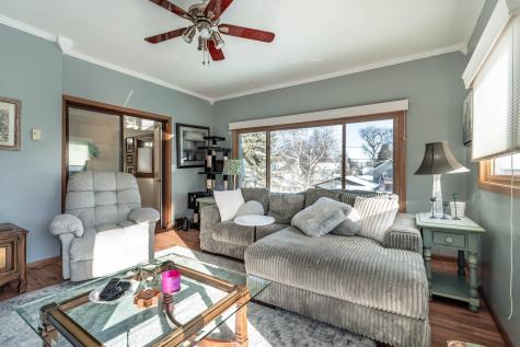 526 W Douglas Avenue Fergus Falls MN 56537