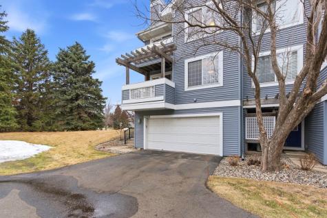 15665 24th Avenue N Plymouth MN 55447