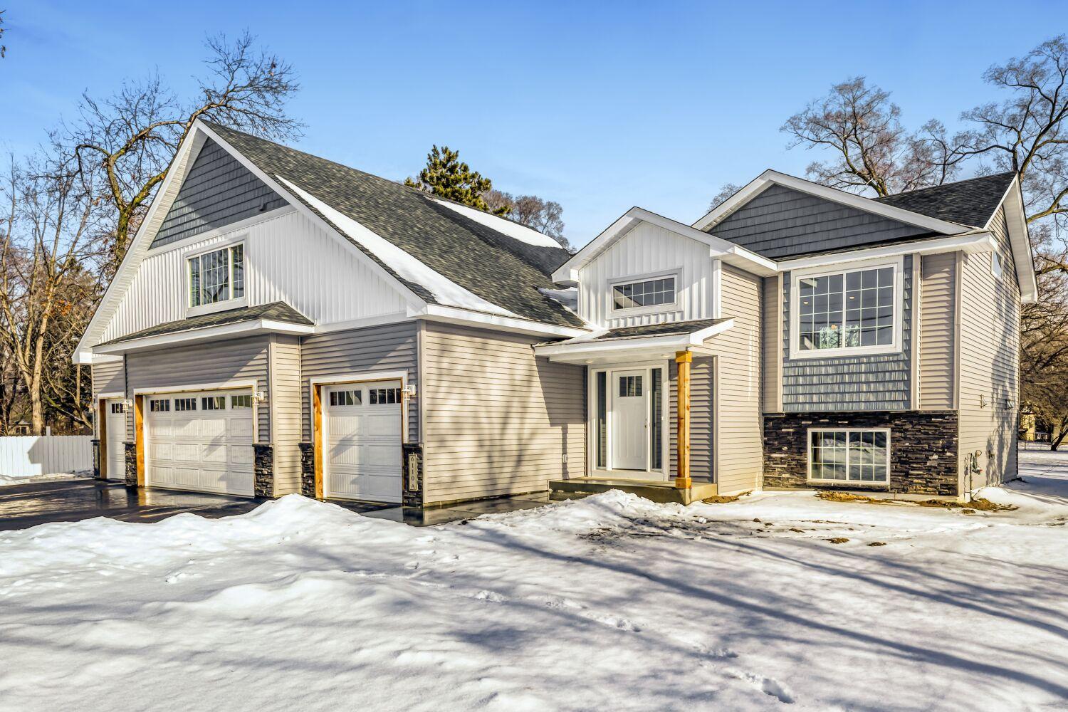 6110 Lakeland Avenue N Crystal MN 55428