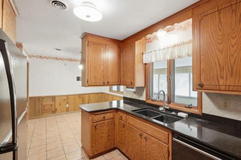 18415 14th Avenue N Plymouth MN 55447