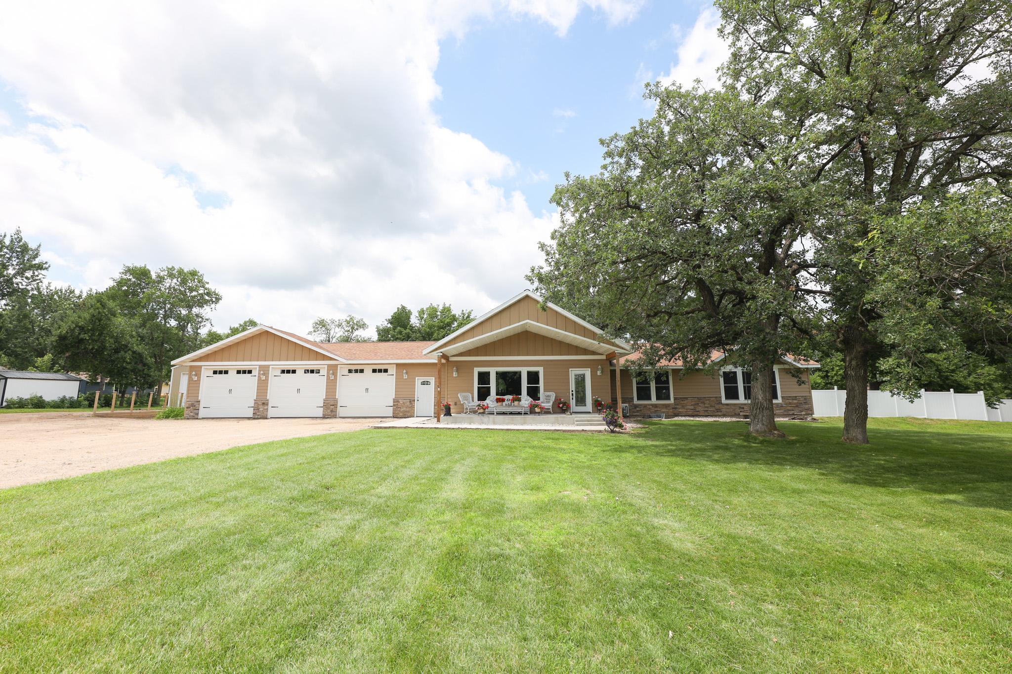 915 S Darling Drive NW Alexandria MN 56308