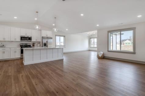 309 Pinehurst Drive Mankato MN 56001