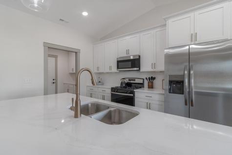 309 Pinehurst Drive Mankato MN 56001