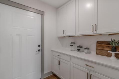 309 Pinehurst Drive Mankato MN 56001
