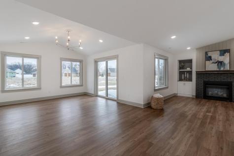 309 Pinehurst Drive Mankato MN 56001
