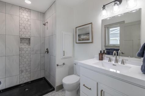 309 Pinehurst Drive Mankato MN 56001
