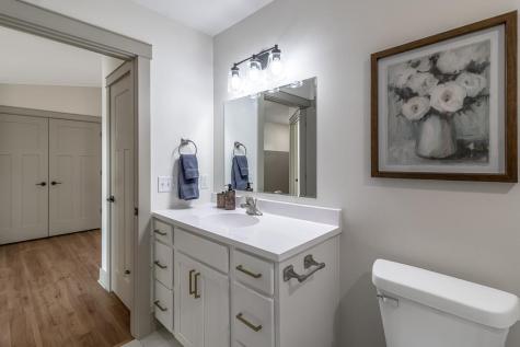 309 Pinehurst Drive Mankato MN 56001