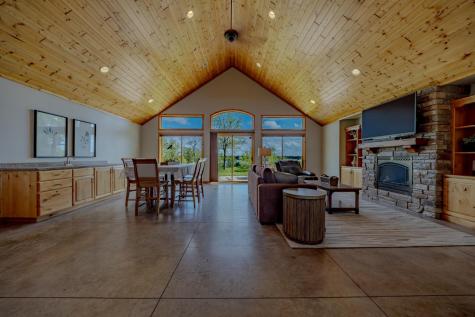 3417 N Games Lake Avenue New London MN 56273
