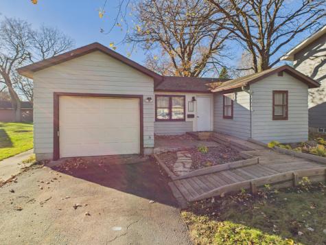 1112 Kenwood Street Alexandria MN 56308