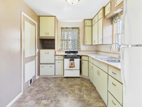 1112 Kenwood Street Alexandria MN 56308