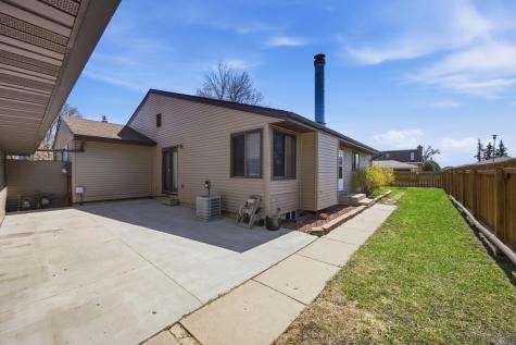 205 12th Avenue E West Fargo ND 58078