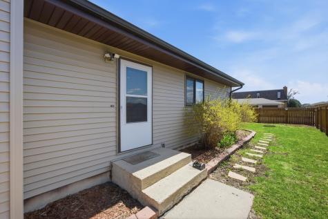 205 12th Avenue E West Fargo ND 58078