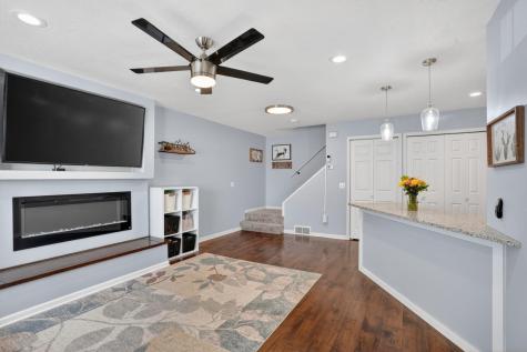 14741 Excelsior Lane Apple Valley MN 55124
