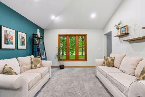 6054 174th Avenue NW Anoka MN 55303