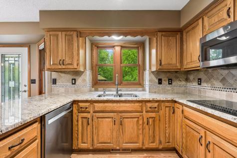 6054 174th Avenue NW Anoka MN 55303