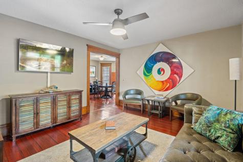 671 Edmund Avenue Saint Paul MN 55104