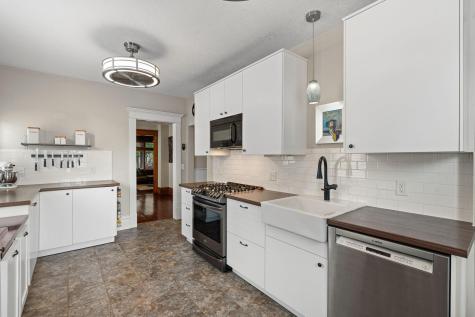 671 Edmund Avenue Saint Paul MN 55104