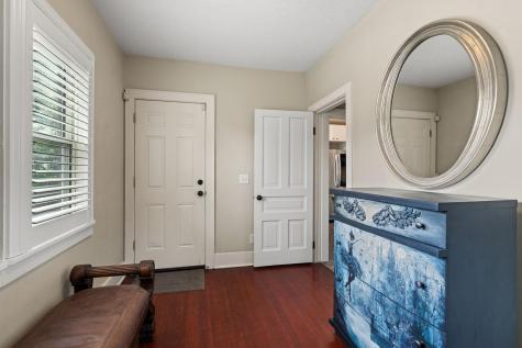 671 Edmund Avenue Saint Paul MN 55104