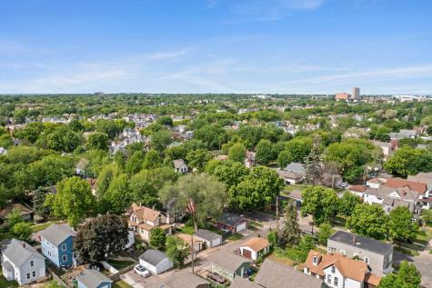 671 Edmund Avenue Saint Paul MN 55104
