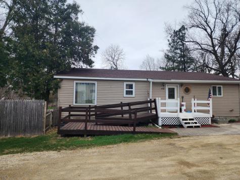 713 Home Street Kenyon MN 55946