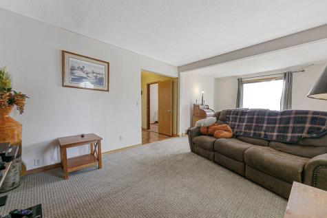 713 Home Street Kenyon MN 55946