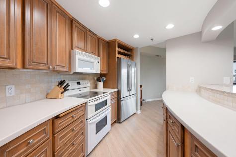 3141 Dean Court Minneapolis MN 55416