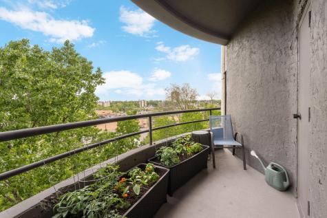 3141 Dean Court Minneapolis MN 55416