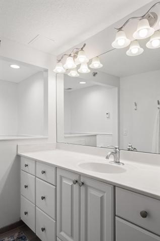 3141 Dean Court Minneapolis MN 55416