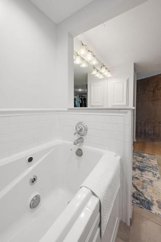 3141 Dean Court Minneapolis MN 55416