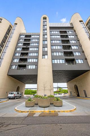 3141 Dean Court Minneapolis MN 55416