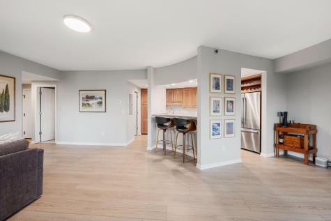 3141 Dean Court Minneapolis MN 55416