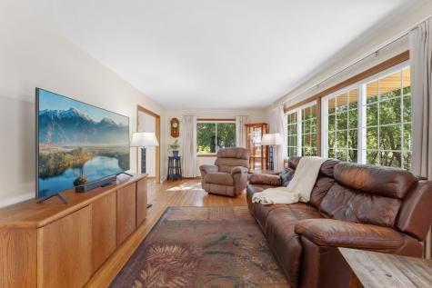 2019 Meadow Hill Drive Menomonie WI 54751