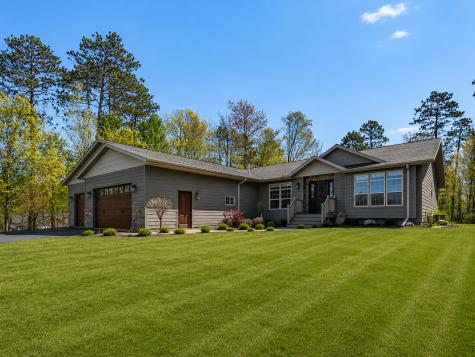 1704 Forest Hills Avenue Grand Rapids MN 55744