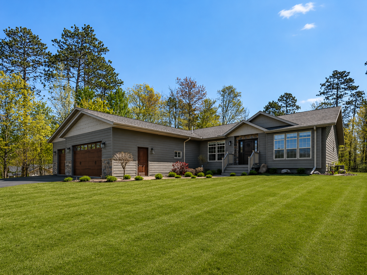1704 Forest Hills Avenue Grand Rapids MN 55744