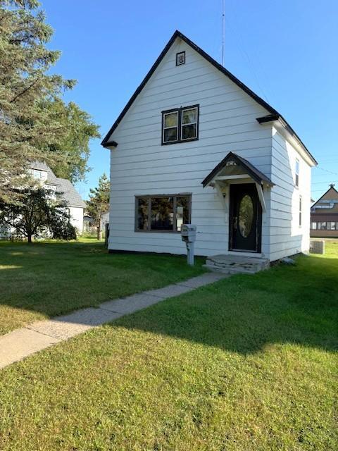 319 4th Street NW Aitkin MN 56431