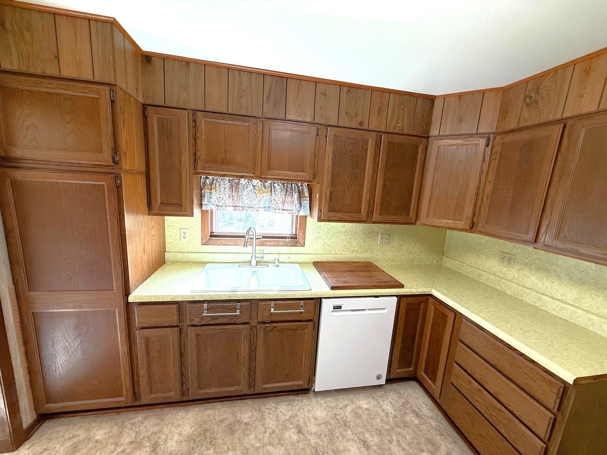 319 4th Street NW Aitkin MN 56431