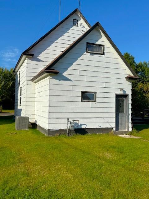 319 4th Street NW Aitkin MN 56431