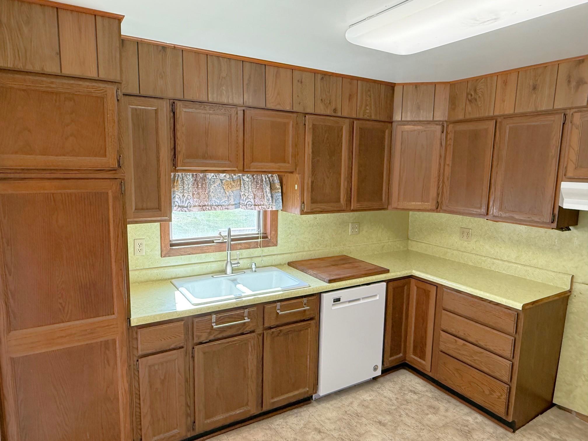 319 4th Street NW Aitkin MN 56431