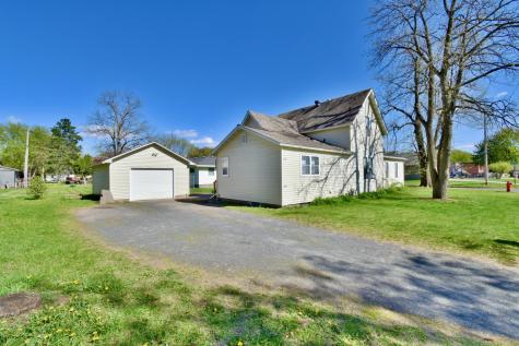 835 5th Avenue SW Pine City MN 55063