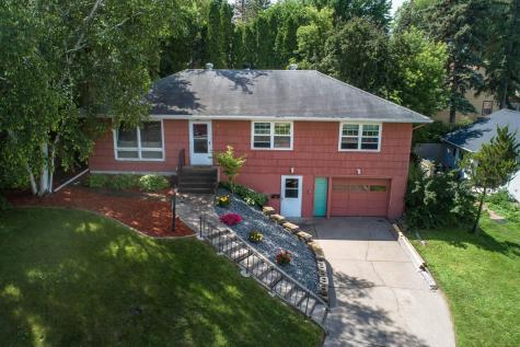 208 E Alcott Avenue Fergus Falls MN 56537