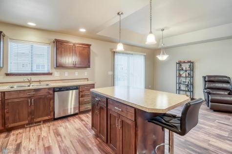6132 61st Avenue S Fargo ND 58104