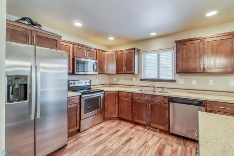 6132 61st Avenue S Fargo ND 58104