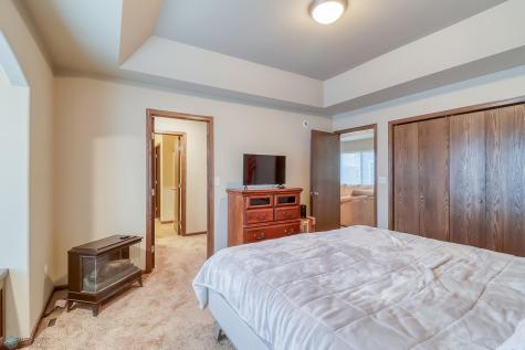 6132 61st Avenue S Fargo ND 58104