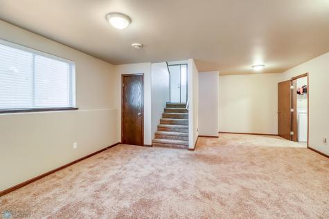 6132 61st Avenue S Fargo ND 58104