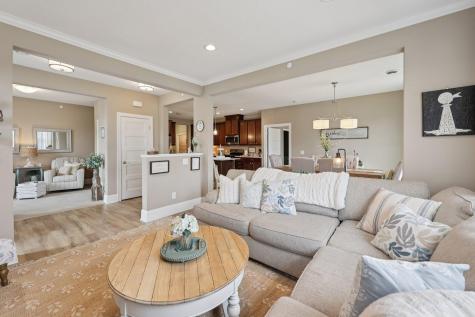 13704 Brookside Path Rosemount MN 55068
