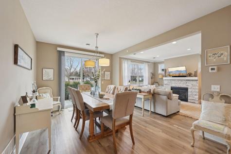 13704 Brookside Path Rosemount MN 55068
