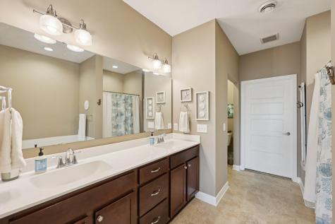 13704 Brookside Path Rosemount MN 55068