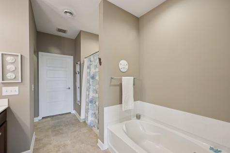 13704 Brookside Path Rosemount MN 55068