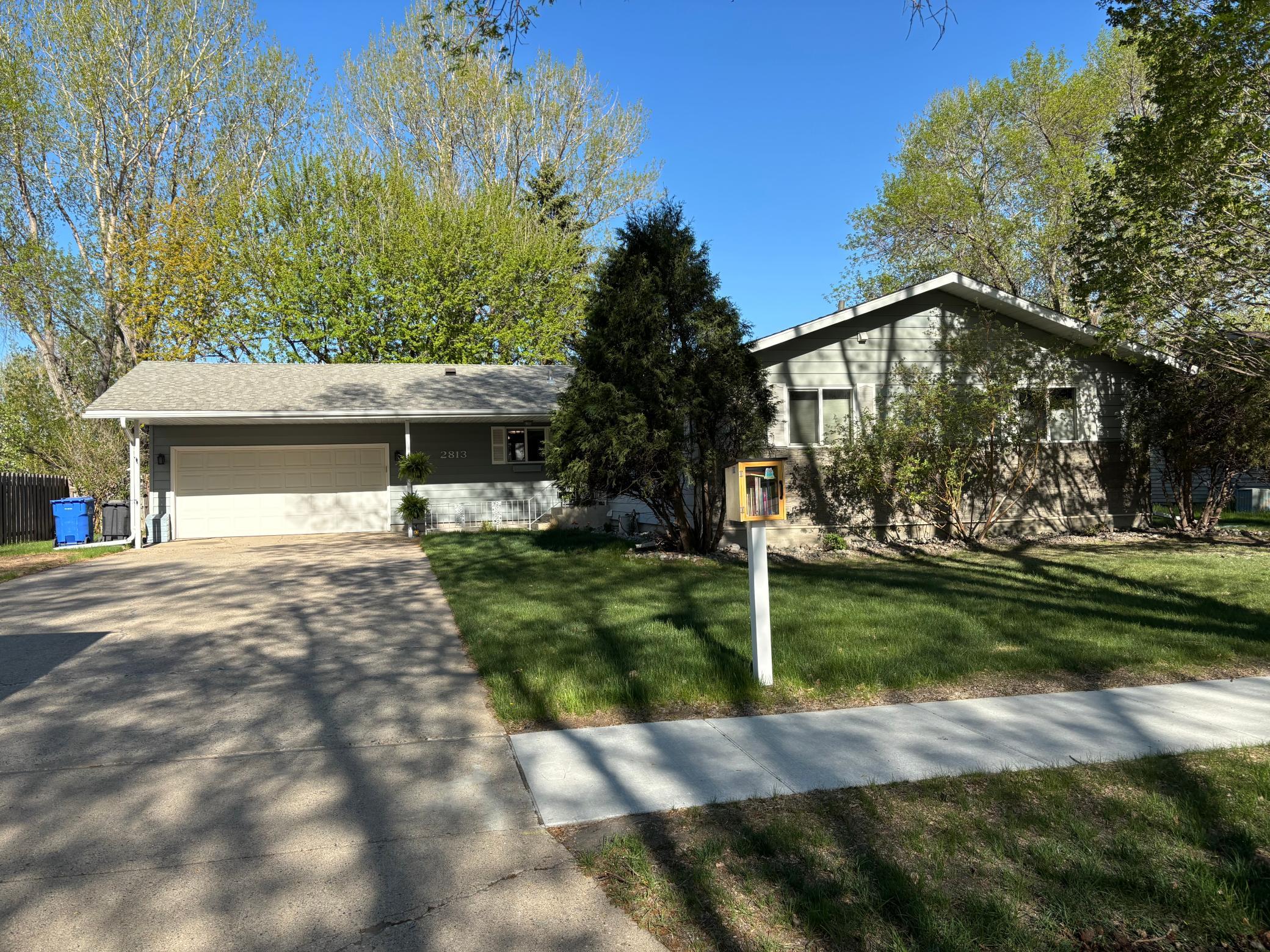 2813 Westgate Drive S Fargo ND 58103
