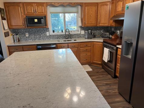 2813 Westgate Drive S Fargo ND 58103